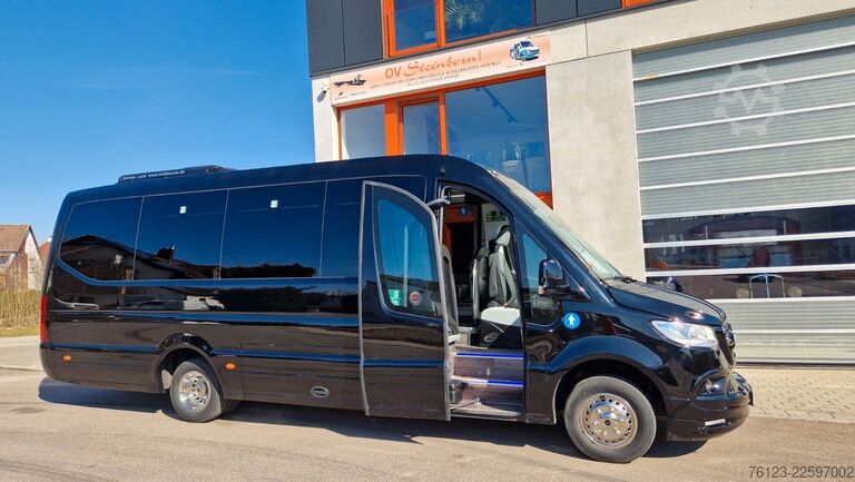 Kleinbus MERCEDES-BENZ 519 Sunset S 4 Ferqui Chasis 907 Vorlauffahrzeug