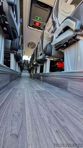 Kleinbus MERCEDES-BENZ 519 Sunset S 4 Ferqui Chasis 907 Vorlauffahrzeug