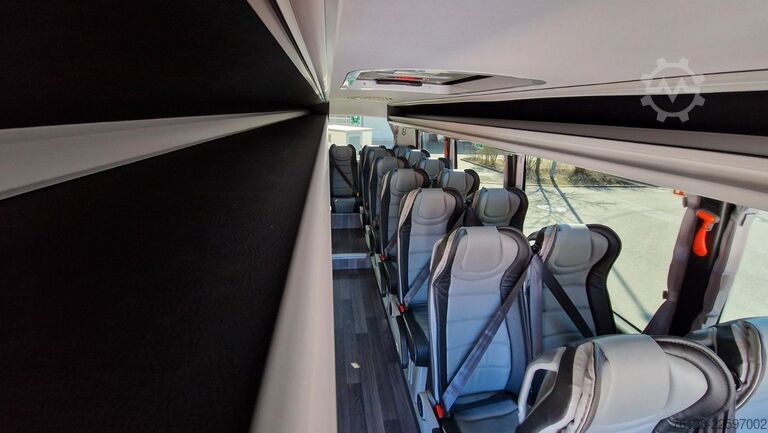 Kleinbus MERCEDES-BENZ 519 Sunset S 4 Ferqui Chasis 907 Vorlauffahrzeug