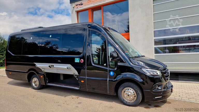 Kleinbus MERCEDES-BENZ 519 Sunset S 4 Ferqui Chasis 907 Vorlauffahrzeug