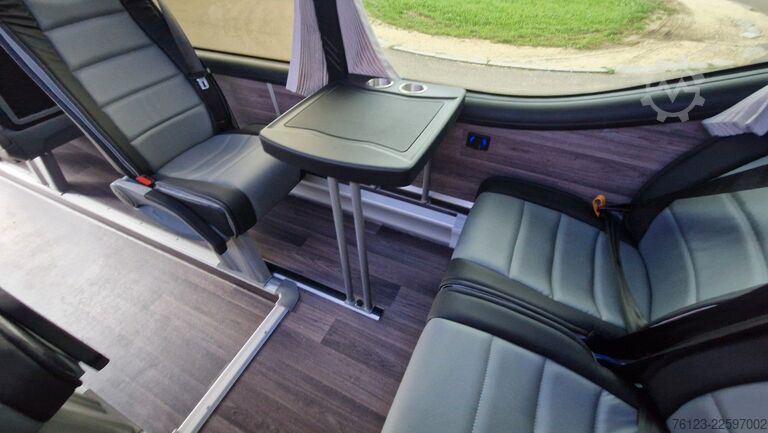 Kleinbus MERCEDES-BENZ 519 Sunset S 4 Ferqui Chasis 907 Vorlauffahrzeug