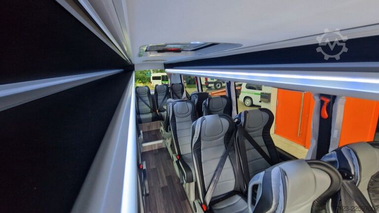 Kleinbus MERCEDES-BENZ 519 Sunset S 4 Ferqui Chasis 907 Vorlauffahrzeug