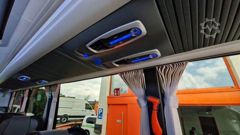 Kleinbus MERCEDES-BENZ 519 Sunset S 4 Ferqui Chasis 907 Vorlauffahrzeug