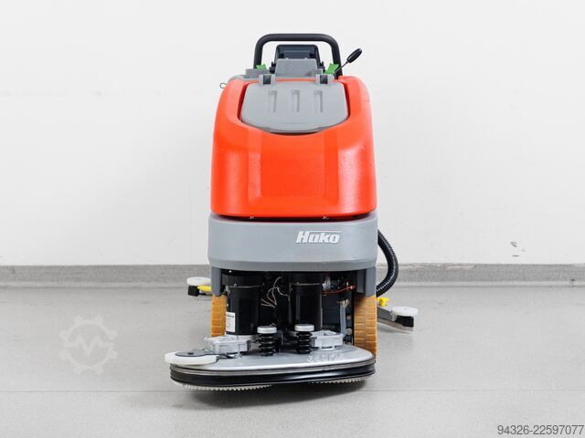 Hako Scrubmaster B70 CL AVEC BATTERIES NEUVES Hako Scrabmaster B70 CL TB650 - 2021y -117h
