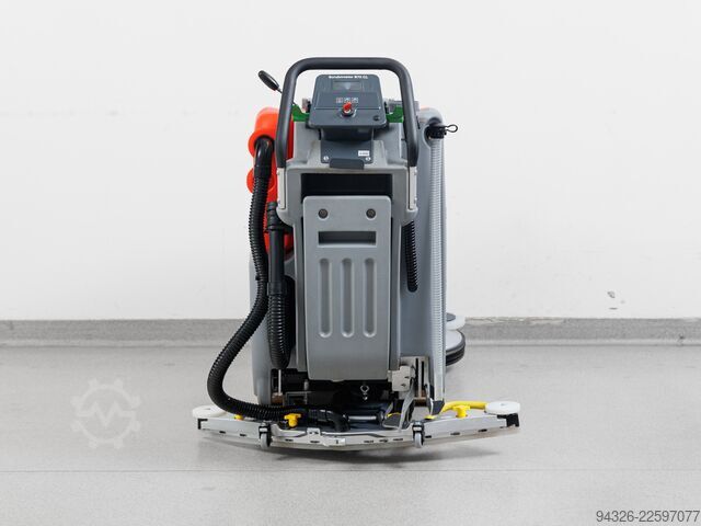 Hako Scrubmaster B70 CL AVEC BATTERIES NEUVES Hako Scrabmaster B70 CL TB650 - 2021y -117h