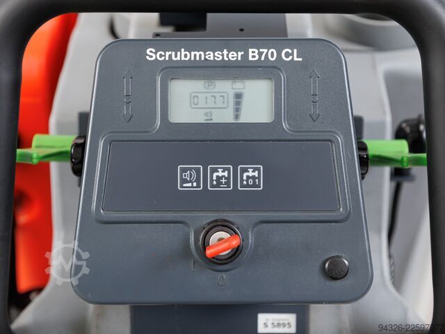 Hako Scrubmaster B70 CL AVEC BATTERIES NEUVES Hako Scrabmaster B70 CL TB650 - 2021y -117h