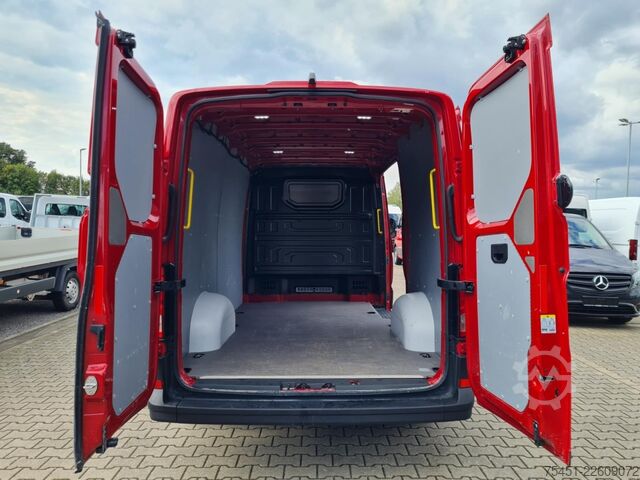 Dobozos furgon VW Crafter 35 Kasten 2.0 TDI L3H2 EcoProfi KAMERA