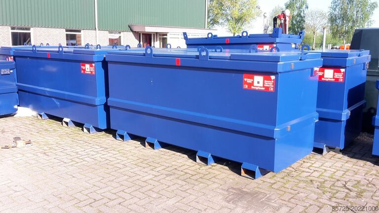 Brandstoftankwagen  IBC tanks