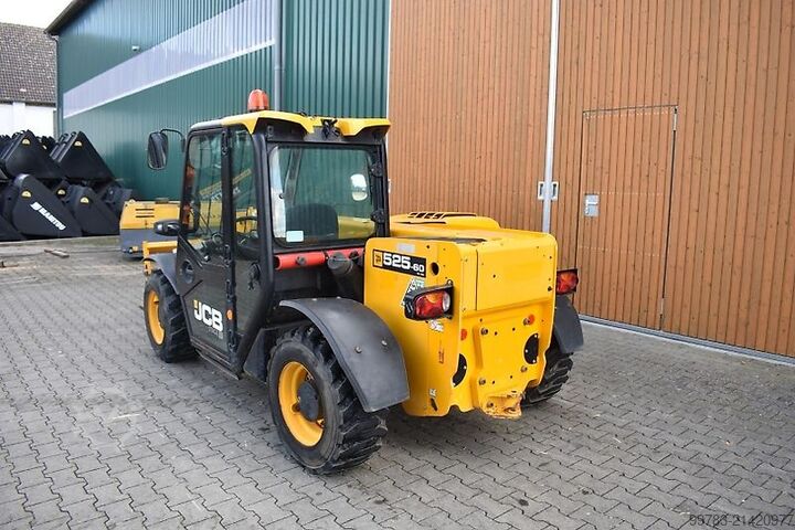 Teleskoplader JCB 525-60