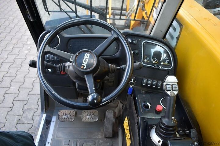 Teleskoplader JCB 525-60
