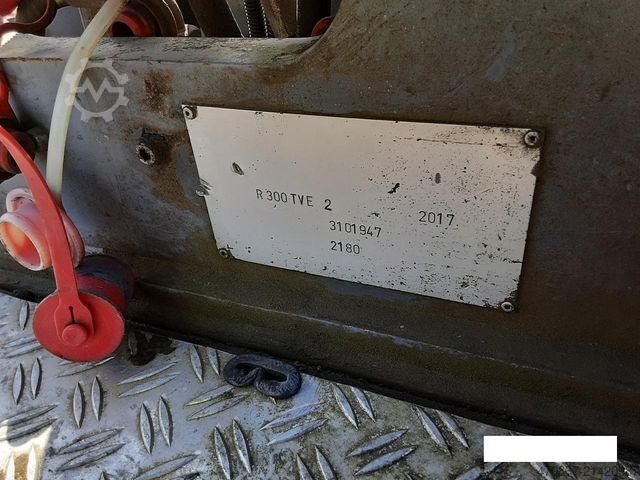 Asfaltmenginstallatie DYNAPAC R 300 TVE 2 / Starrbohle **bis 13,75 m**