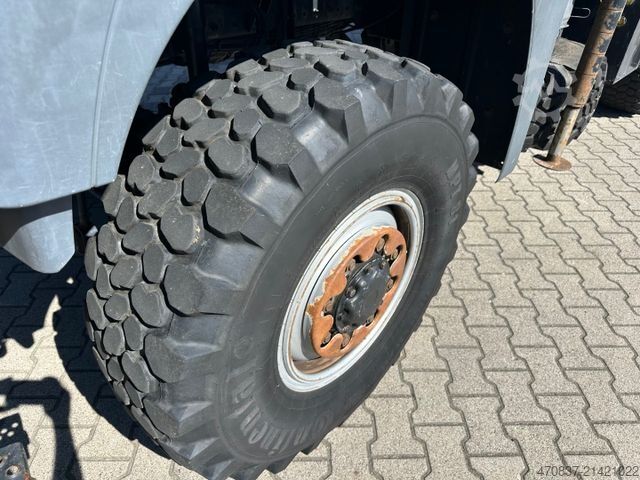 LKW mit Pritsche (offen) MAN TGM 13.250 / 4x4 / Fassi F 95 / Funk / Seilwinde