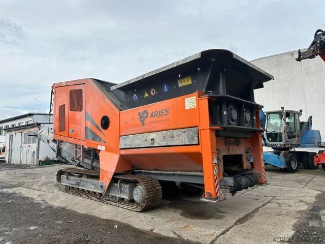 Anden Arjes Titan 900 / Shredder