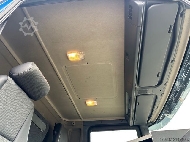 Kamion sa ravnom platformom i ceradom SCANIA G 280 / LBW / Pritsche 7,3 m / 1 x Liege