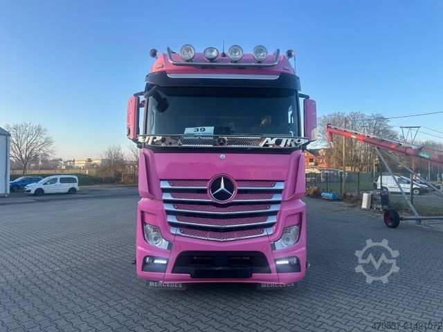 Nákladní vůz pro přepravu dobytka MERCEDES-BENZ Actros 2563 / Kaba 3 x Stock 50 m²