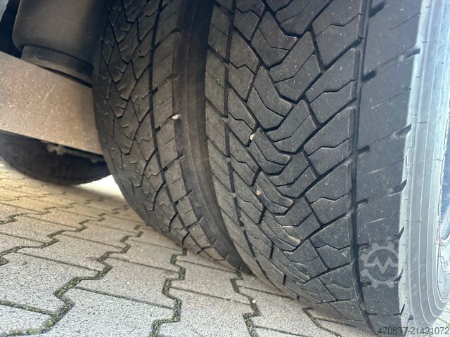 Nákladní vůz pro přepravu dobytka MERCEDES-BENZ Actros 2563 / Kaba 3 x Stock 50 m²