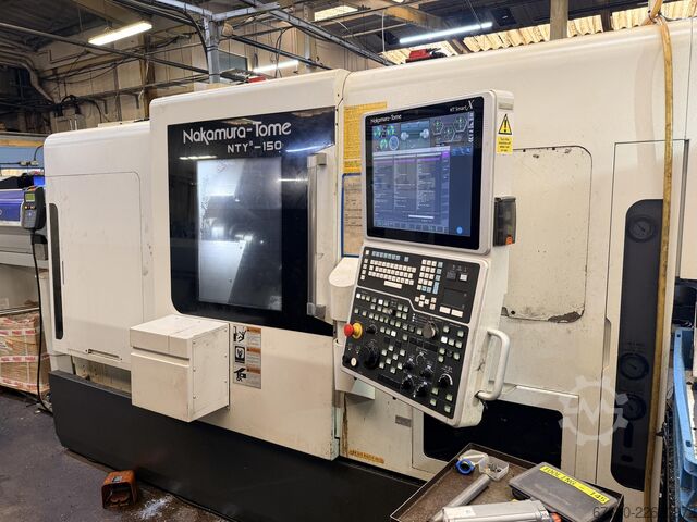 Centro de torneamento e fresagem CNC Nakamura-Tome Super NTY3-150
