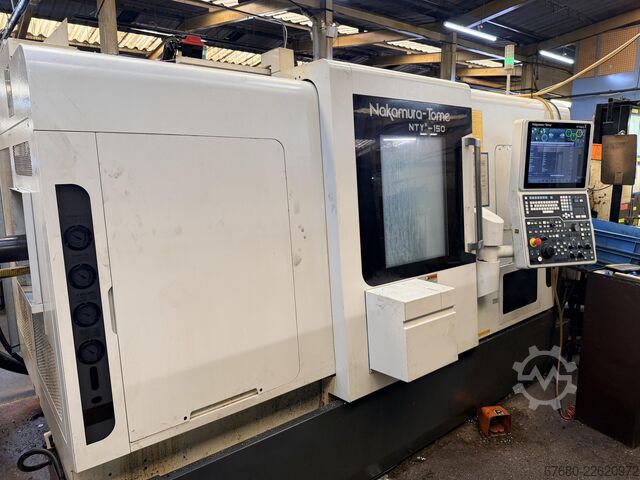 Centro de torneamento e fresagem CNC Nakamura-Tome Super NTY3-150