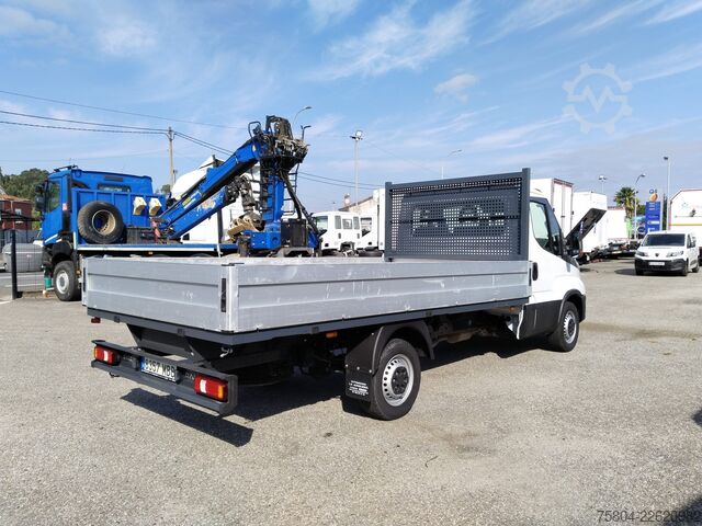 Skåpbil Iveco DAILY 35S16