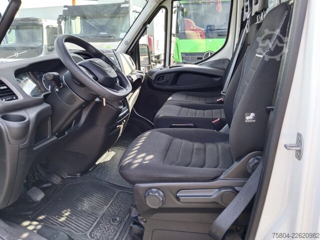Skåpbil Iveco DAILY 35S16
