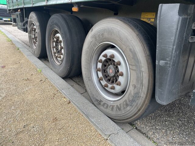 Συρόμενοι μουσαμάδες Schmitz SCS 24/L Tautliner / SAF Axles / Discbrakes / A...