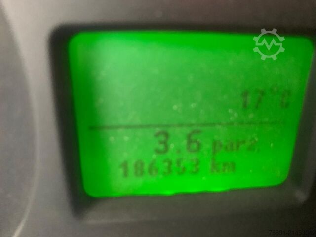 Billenőplatós furgon Ford Transit 350 - 7 posti - Ribaltabile -