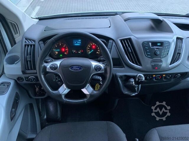 Pick-up furgon Ford Transit 350 Dop. Cab. 7 posti - Cassone