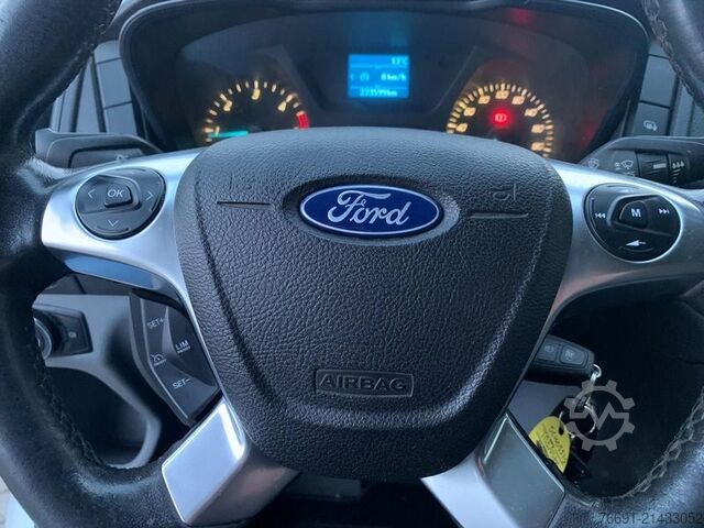 Pick-up furgon Ford Transit 350 Dop. Cab. 7 posti - Cassone