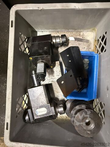 Torno CNC Spinner TC52 MC