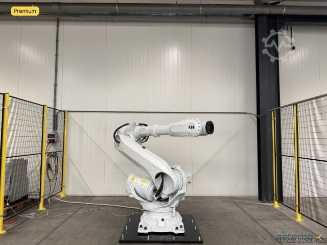 Renovirani robot sa garancijom od 1 godine ABB IRB 6700-150/3.20