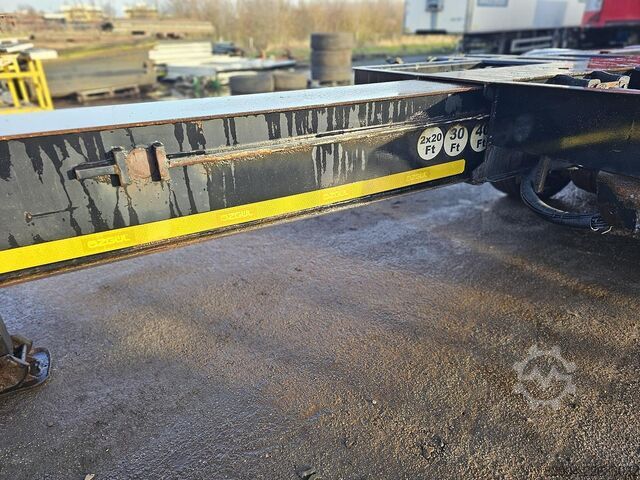 Transportul de containere OZGUL /GA08XS1 / 2 X EXTENDIBLE CHASSIS /GERMAN TRAIL...