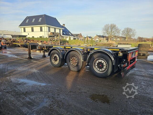 Transportul de containere OZGUL /GA08XS1 / 2 X EXTENDIBLE CHASSIS /GERMAN TRAIL...