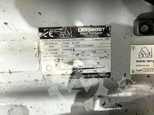 περονοφόρο ανυψωτικό Nissan UGD 02 A 30 PQ