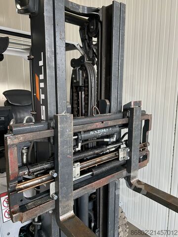 ηλεκτροκίνητο περονοφόρο ανυψωτικό με μετατοπιστή πιρούνων Still RX20-16