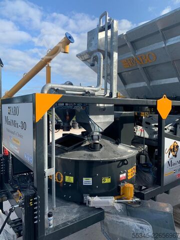Stație mobilă de dozare a betonului FABO Mobile Concrete Batching Plant 30 m3/h Mobile Concrete Batching Plant