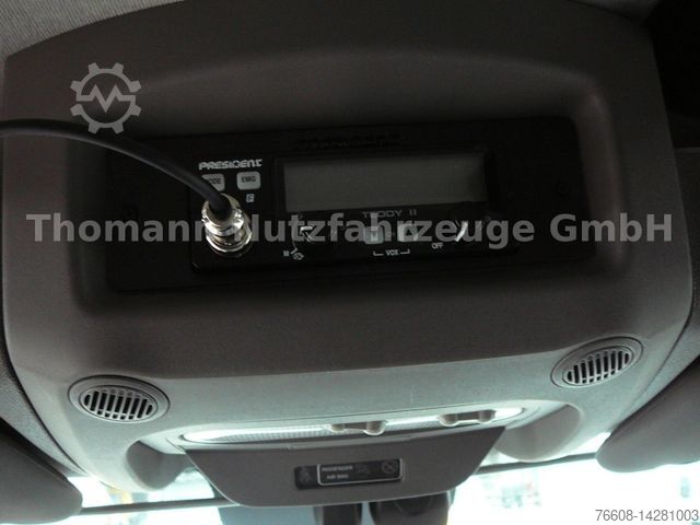 Schuifzeil bestelwagen RENAULT Pritsche Plane mit Schlafkabine