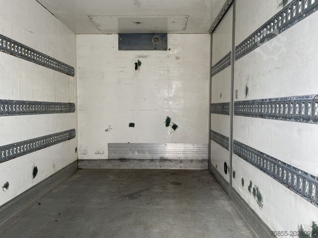 Koffer Iveco Daily 35C11 Closed Box / 750 KG Loading Lift / ...