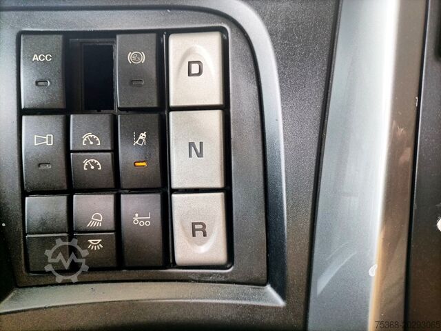 Közúti traktor Iveco STRALIS 440S48