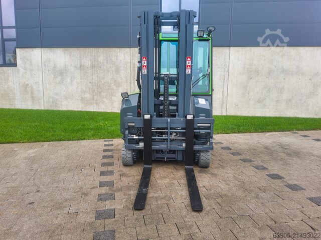 4-vägs staplare Combilift CBE 3000