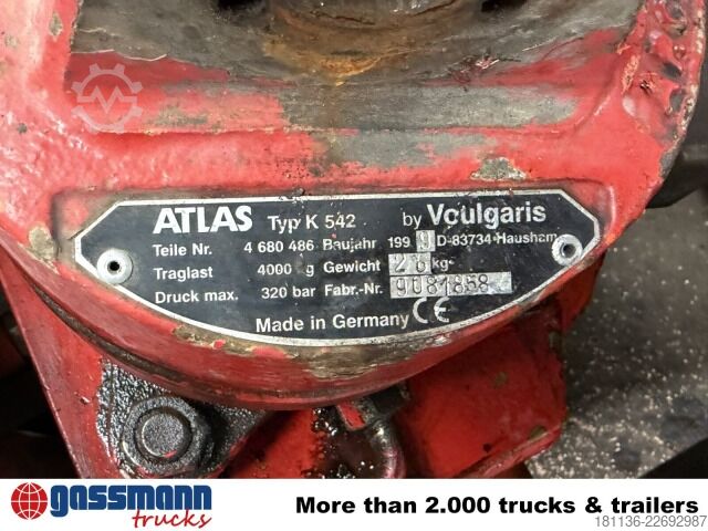 Jeřáb na nákladním automobilu Atlas E 532 A