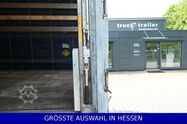Auflieger mit Pritsche & Plane SCHMITZ CARGOBULL Mega Varios 3,05m Innen Ferry EX/II ¤279.-mtl.