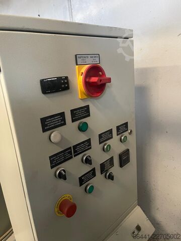 Presse à briqueter COMATFER DIN 140 N CO.MAT.FER DIN 140 N