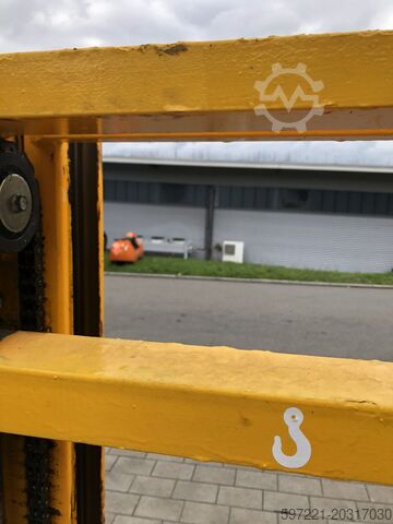 Sztaplarki paletowe Jungheinrich EJC16