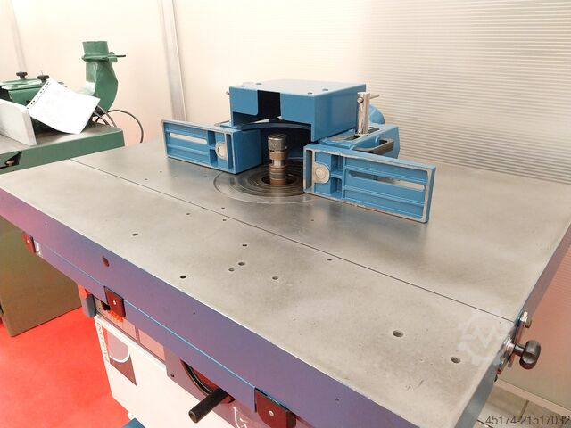 Frezarka wrzecionowa PAOLONI Code: 0329