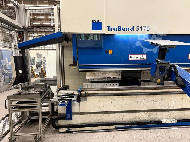 Élhajlító prés + robot Trumpf TruBend 5170 + BendMaster