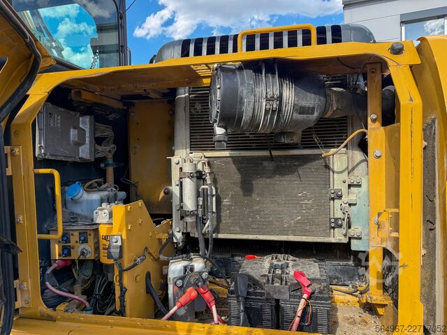 Koparka gąsienicowa Caterpillar 319D OQ80 vollhydr. Klima Kamera