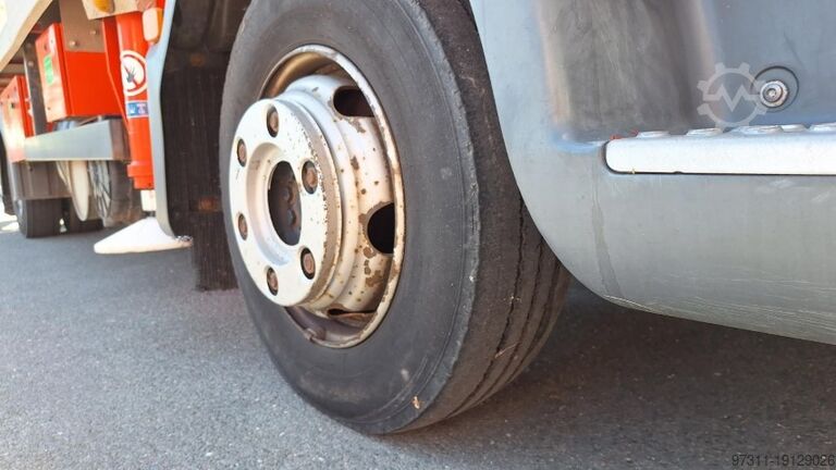 Kamyona monte platform Palfinger WT 300