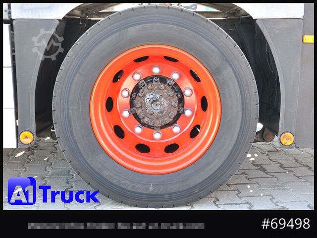 Autotransporter MAN 18.400 TGX, Autotransporter Kässbohrer,