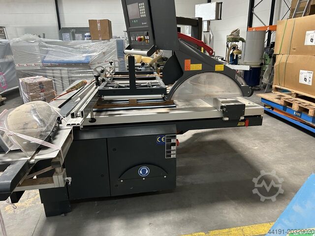 Ferăstrău de masă glisant Altendorf F 45 Evo Drive