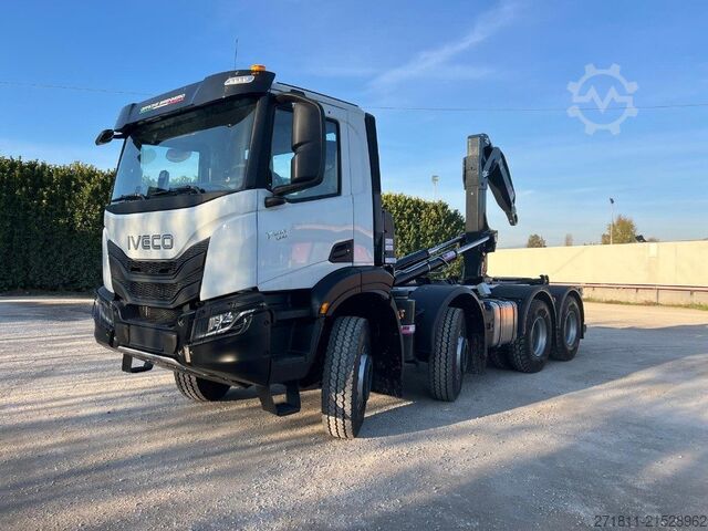 Roll-off container IVECO IVECO TRAKKER T-WAY AD500 NUOVO SCARRABILE
